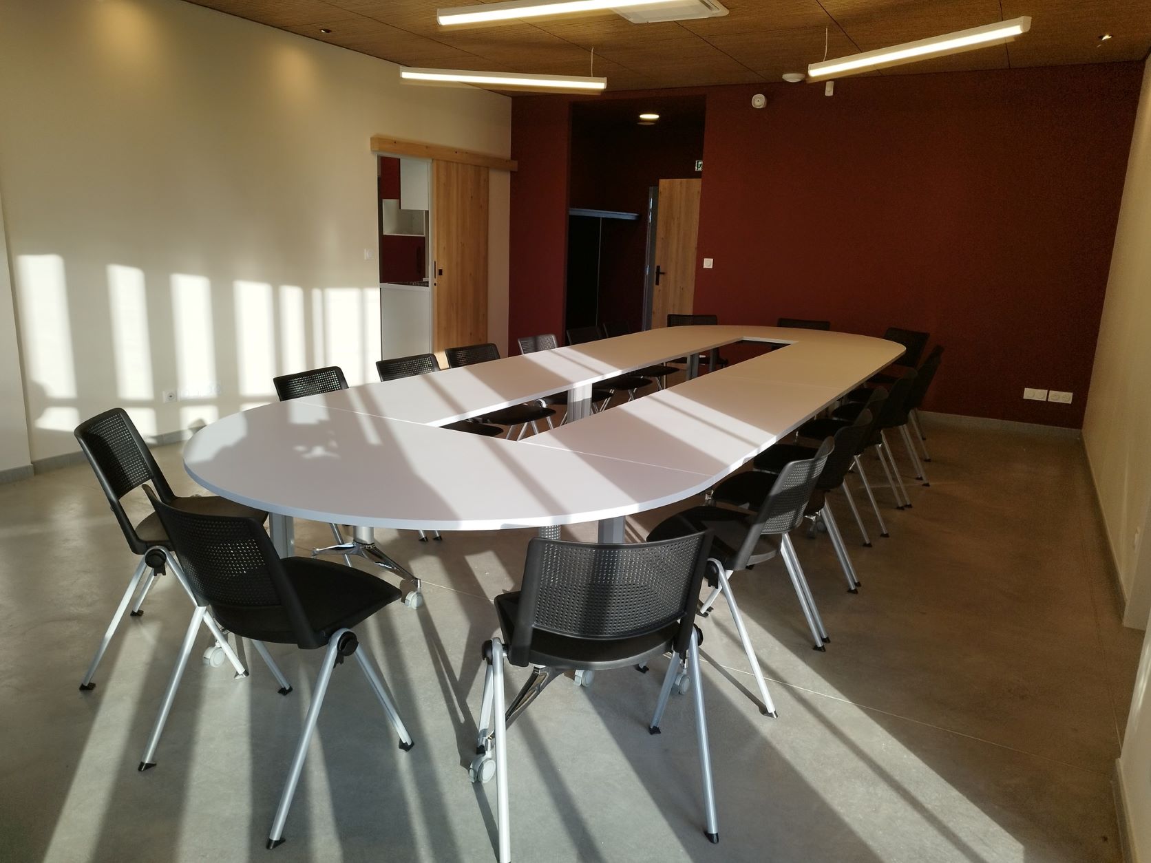 table et chaises de réunion